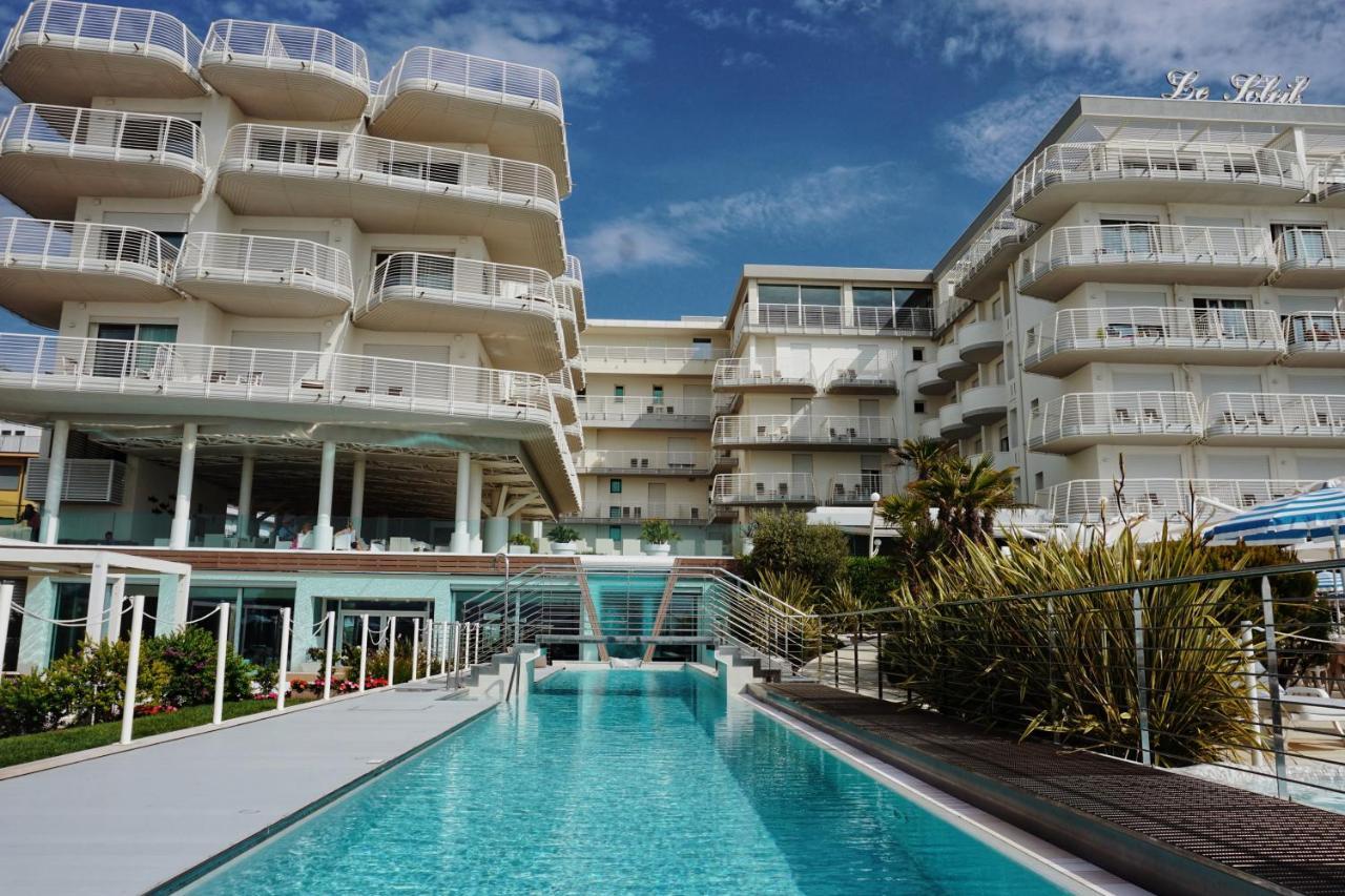 Hotel Le Soleil Лідо-ді-Єзоло Екстер'єр фото