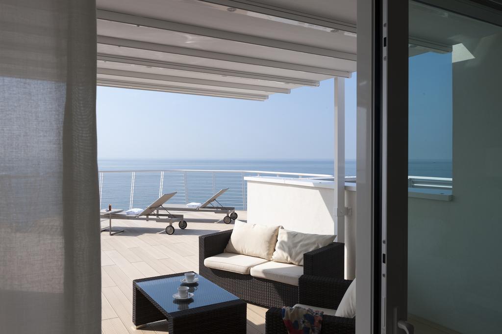 Hotel Le Soleil Лідо-ді-Єзоло Екстер'єр фото